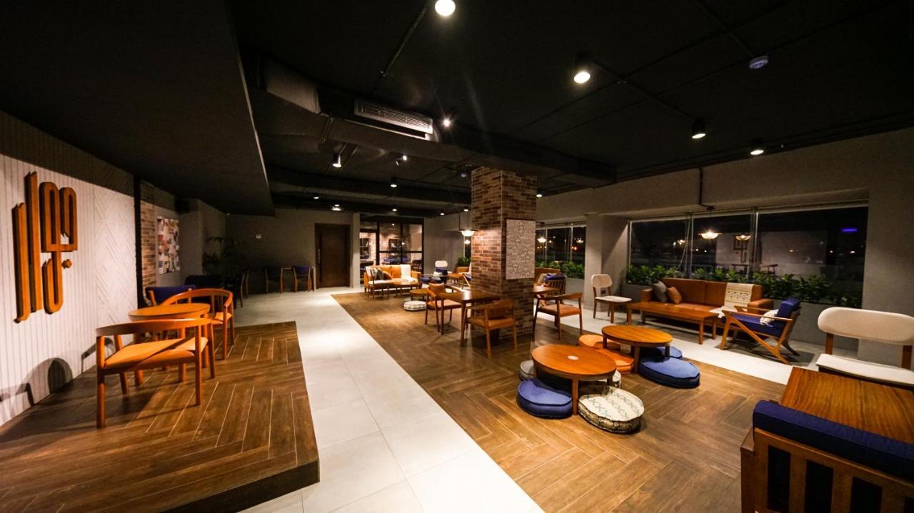 Manazil Al Dhayf Aparthotel