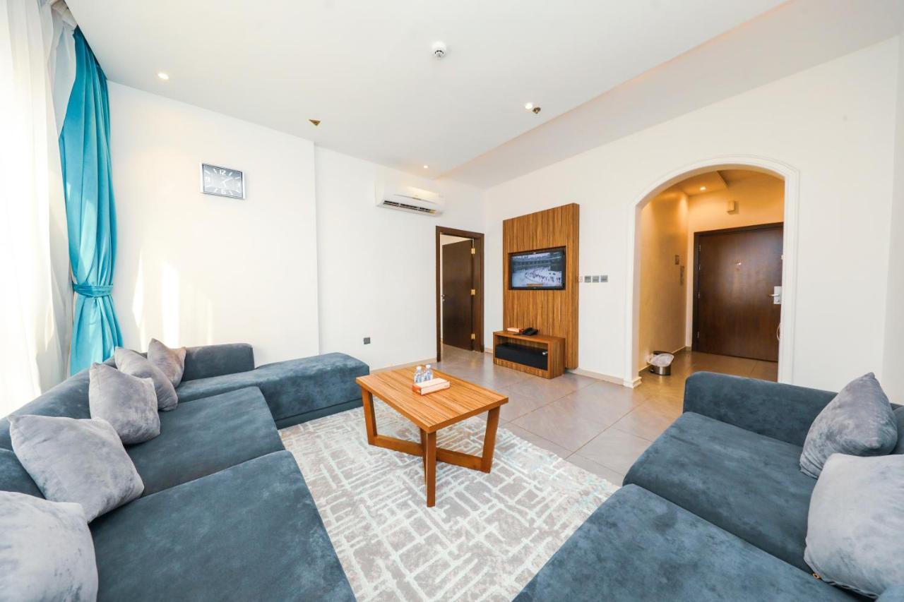 Manazil Al Dhayf Aparthotel 3*